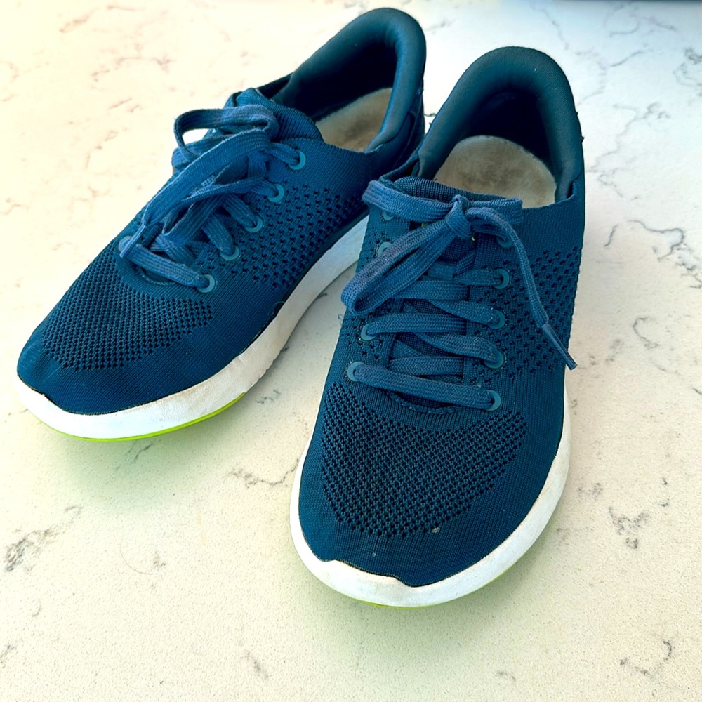 Blue Kizik sneakers